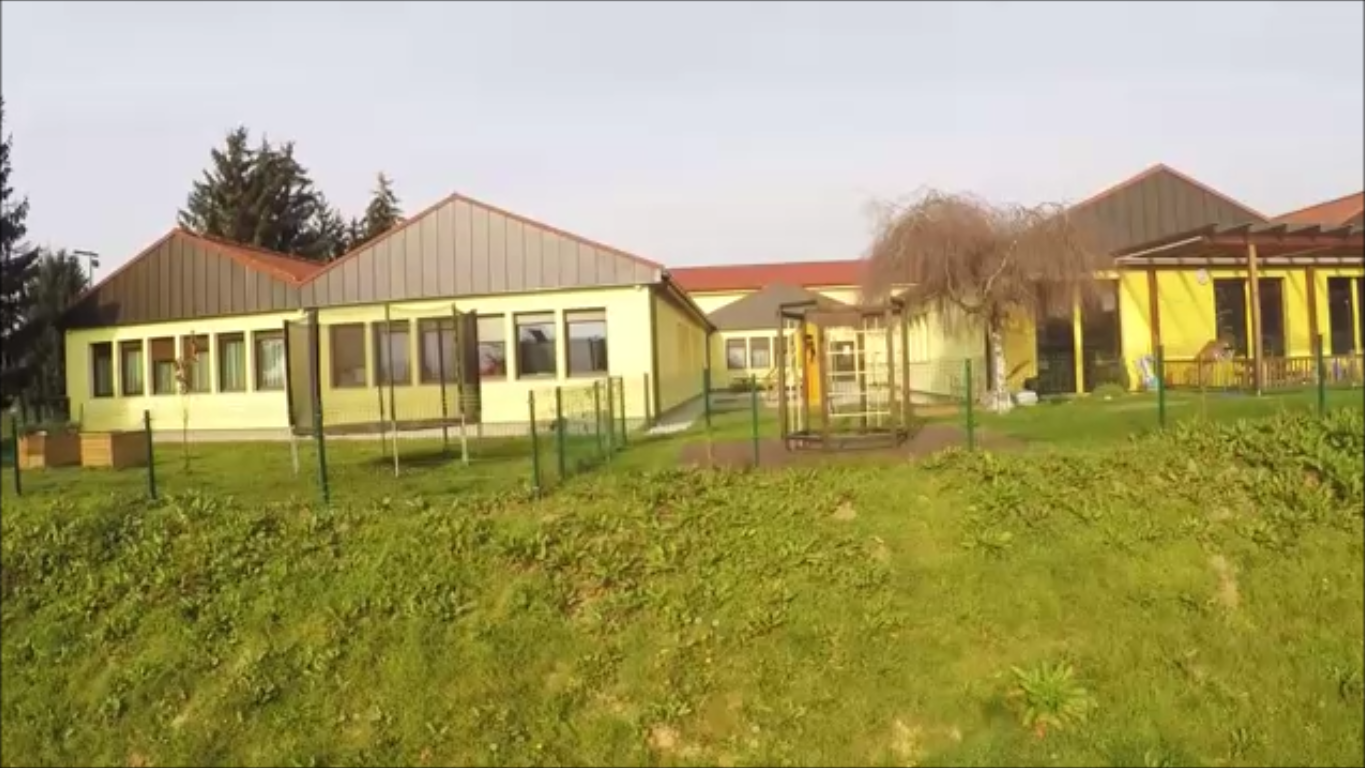 Posnetek 1 (24. 11. 2015 23-03)
